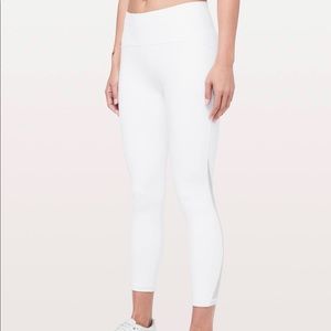 White lululemon leggings